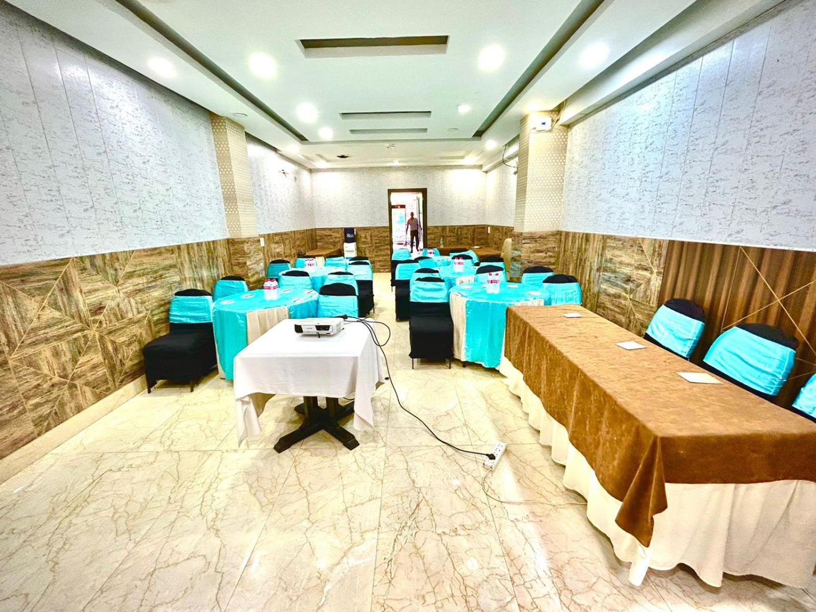 Hotel The Tomar Hospitality Nowe Delhi Zewnętrze zdjęcie