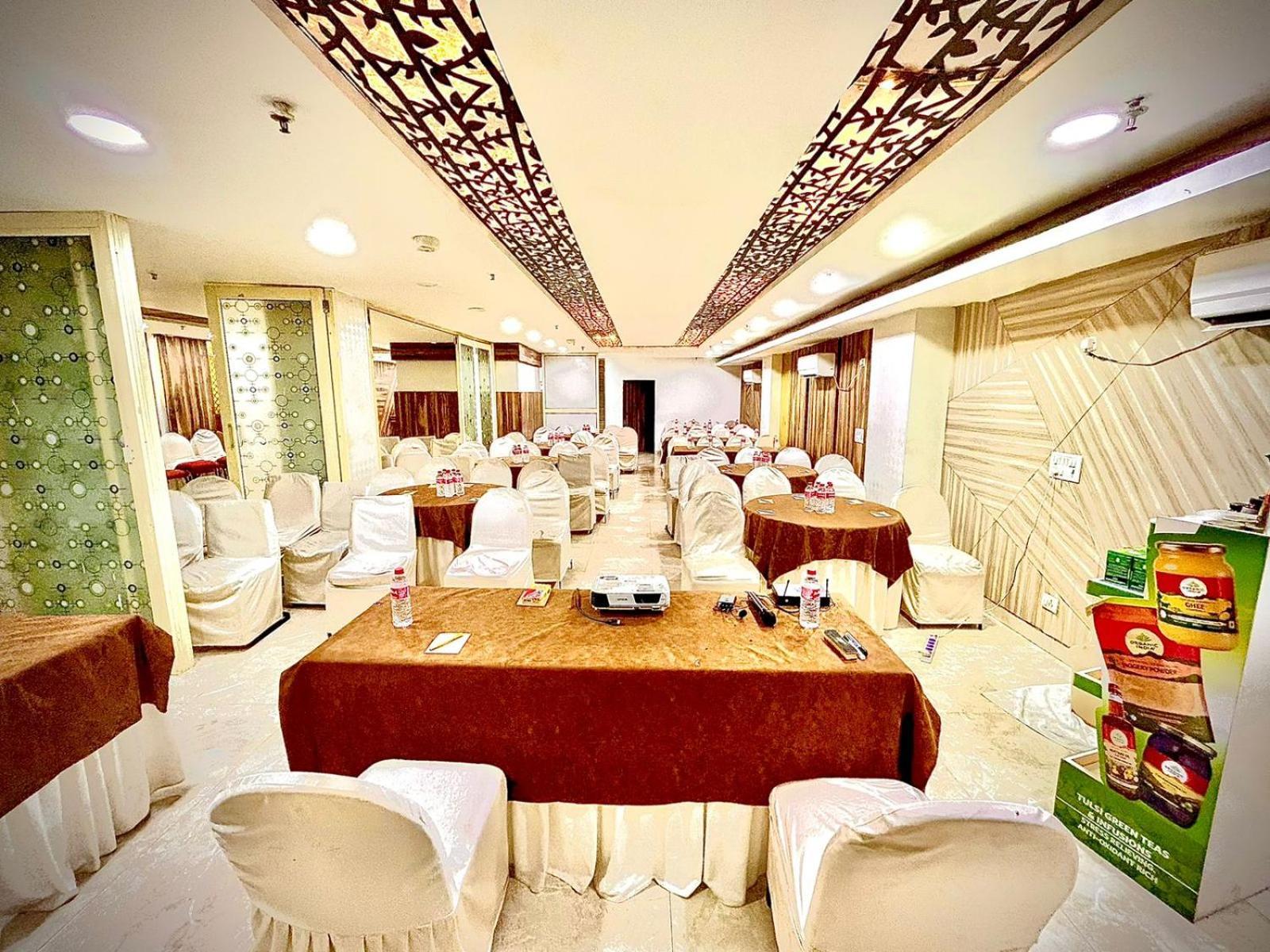 Hotel The Tomar Hospitality Nowe Delhi Zewnętrze zdjęcie